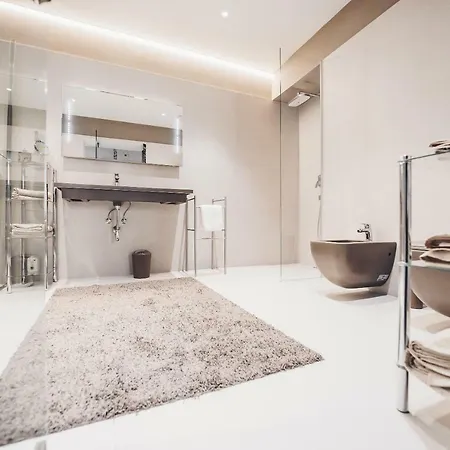 Feel Centre Apartment *